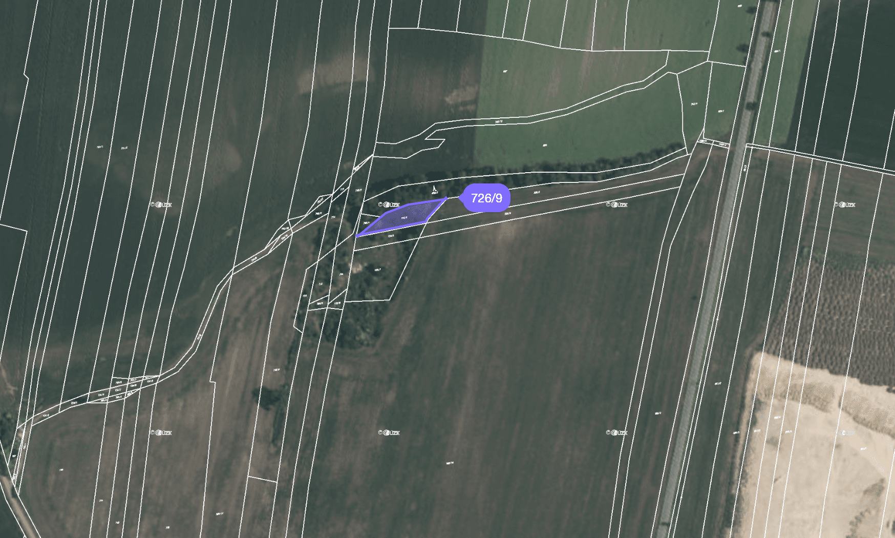 Prodej pozemku 32.456 m², Černuc, Středočeský kraj Prodej pozemku 32.456 m², Černuc, Středočeský kraj