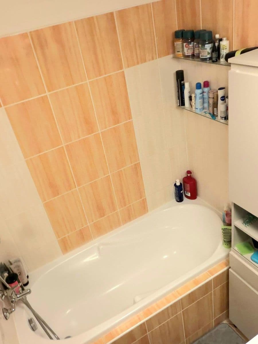 Pronájem bytu 3+kk 60 m², Herlíkovická, Praha, Praha Pronájem bytu 3+kk 60 m², Herlíkovická, Praha, Praha