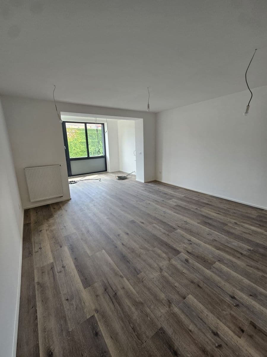 Pronájem bytu 2+kk 67 m², Dobrovského, Olomouc, Olomoucký kraj Pronájem bytu 2+kk 67 m², Dobrovského, Olomouc, Olomoucký kraj