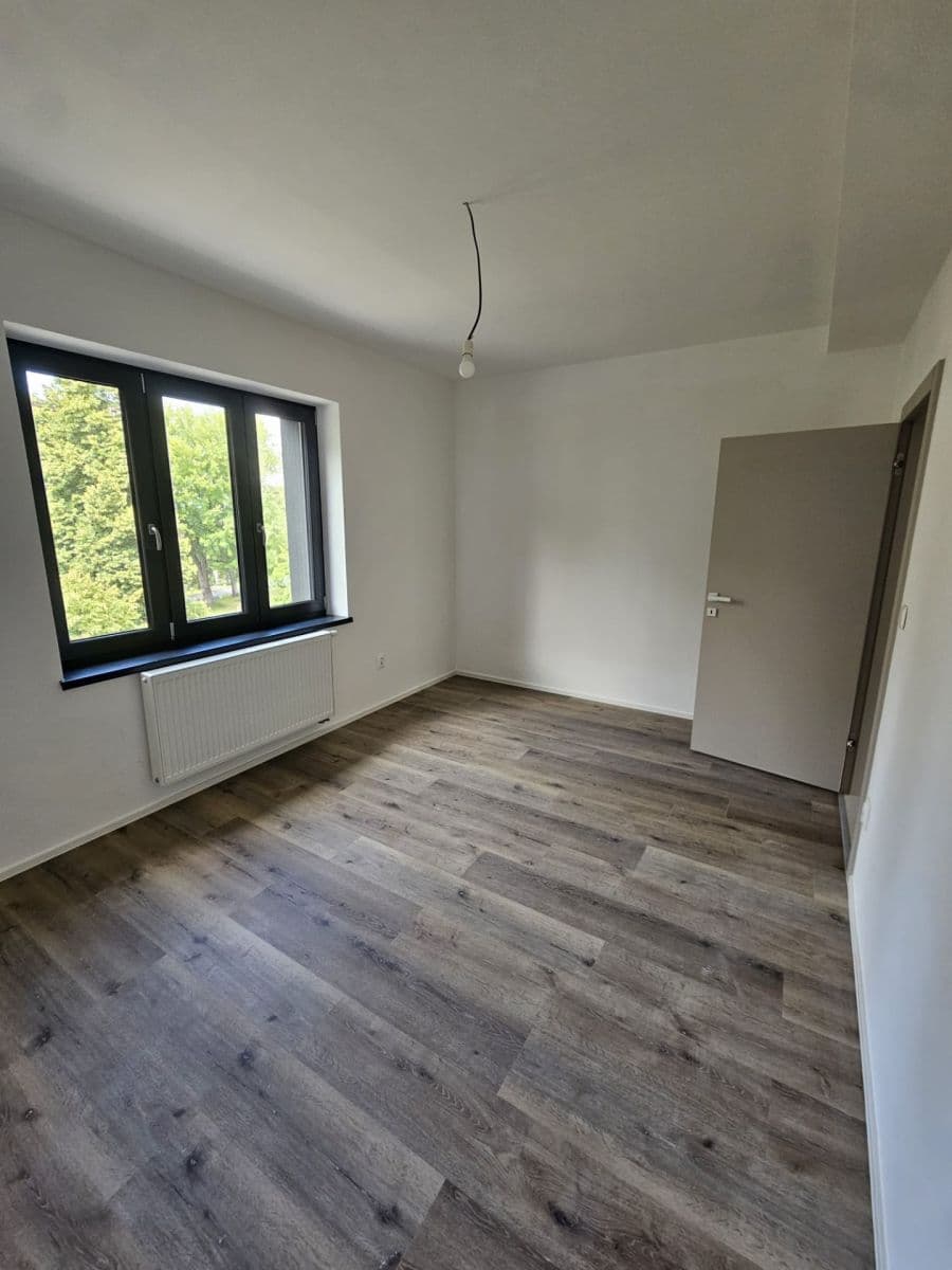 Pronájem bytu 2+kk 67 m², Dobrovského, Olomouc, Olomoucký kraj Pronájem bytu 2+kk 67 m², Dobrovského, Olomouc, Olomoucký kraj