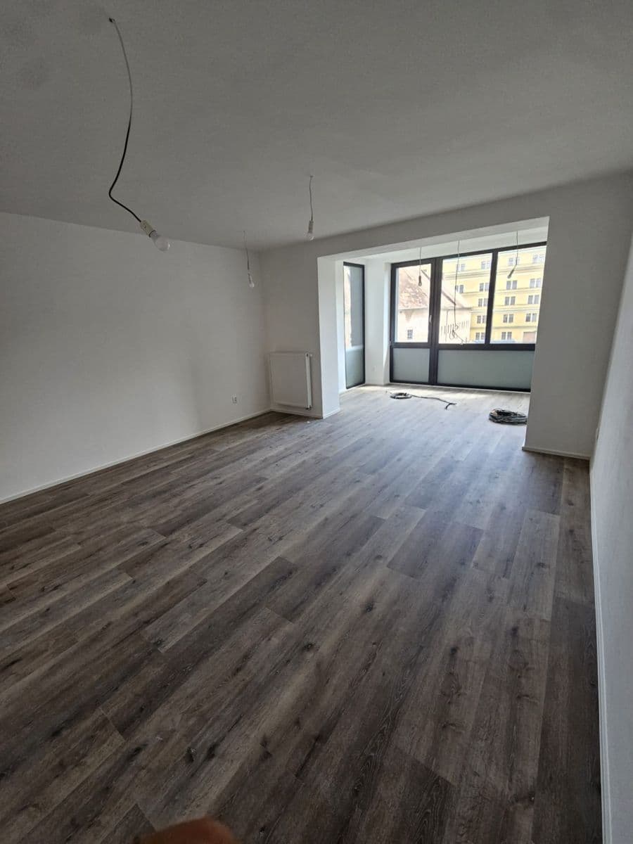 Pronájem bytu 2+kk 67 m², Dobrovského, Olomouc, Olomoucký kraj Pronájem bytu 2+kk 67 m², Dobrovského, Olomouc, Olomoucký kraj