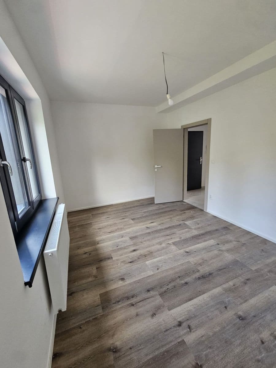 Pronájem bytu 2+kk 67 m², Dobrovského, Olomouc, Olomoucký kraj Pronájem bytu 2+kk 67 m², Dobrovského, Olomouc, Olomoucký kraj