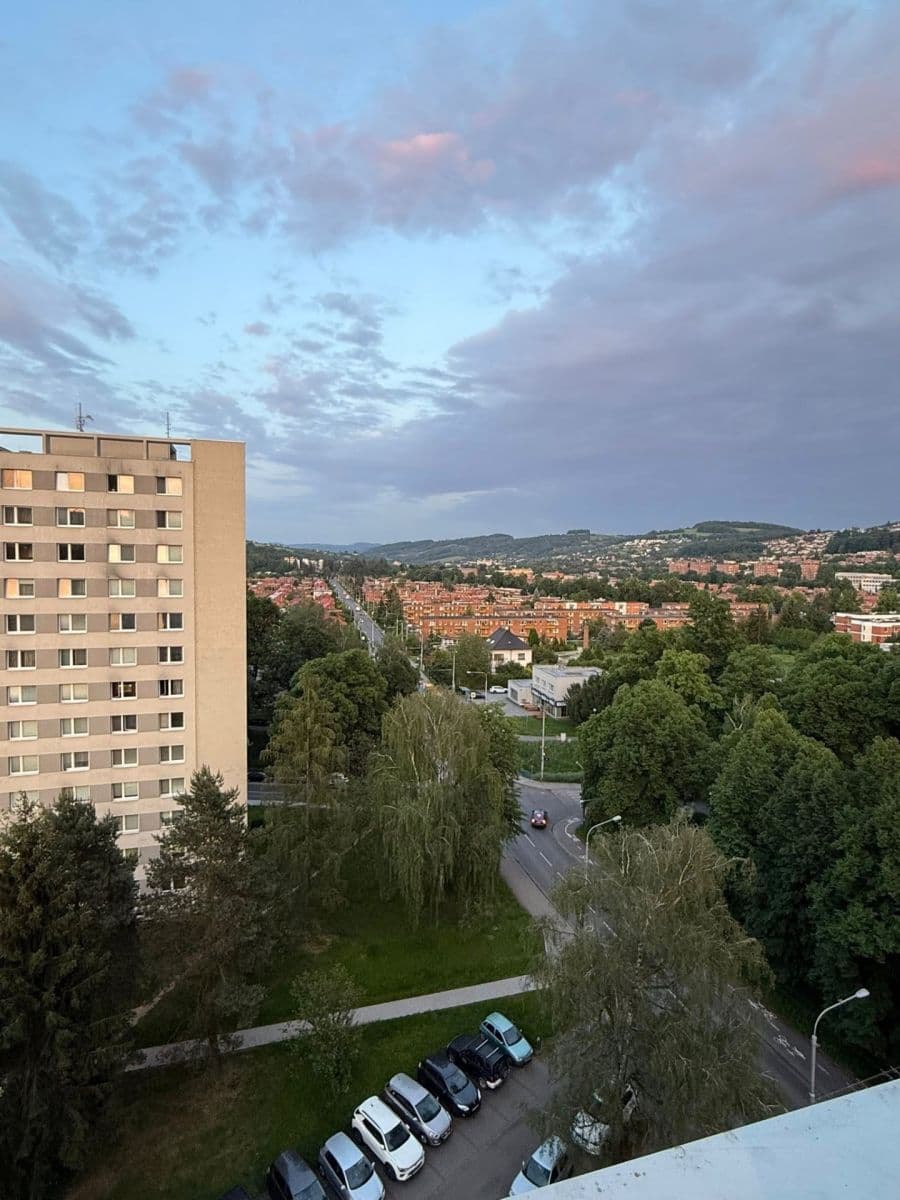 Pronájem bytu 1+1 40 m², 2. května, Zlín, Zlínský kraj Pronájem bytu 1+1 40 m², 2. května, Zlín, Zlínský kraj