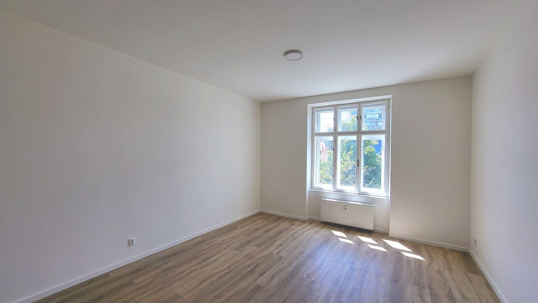 Pronájem bytu 2+kk 69 m², Antonínská, Brno, Jihomoravský kraj Pronájem bytu 2+kk 69 m², Antonínská, Brno, Jihomoravský kraj