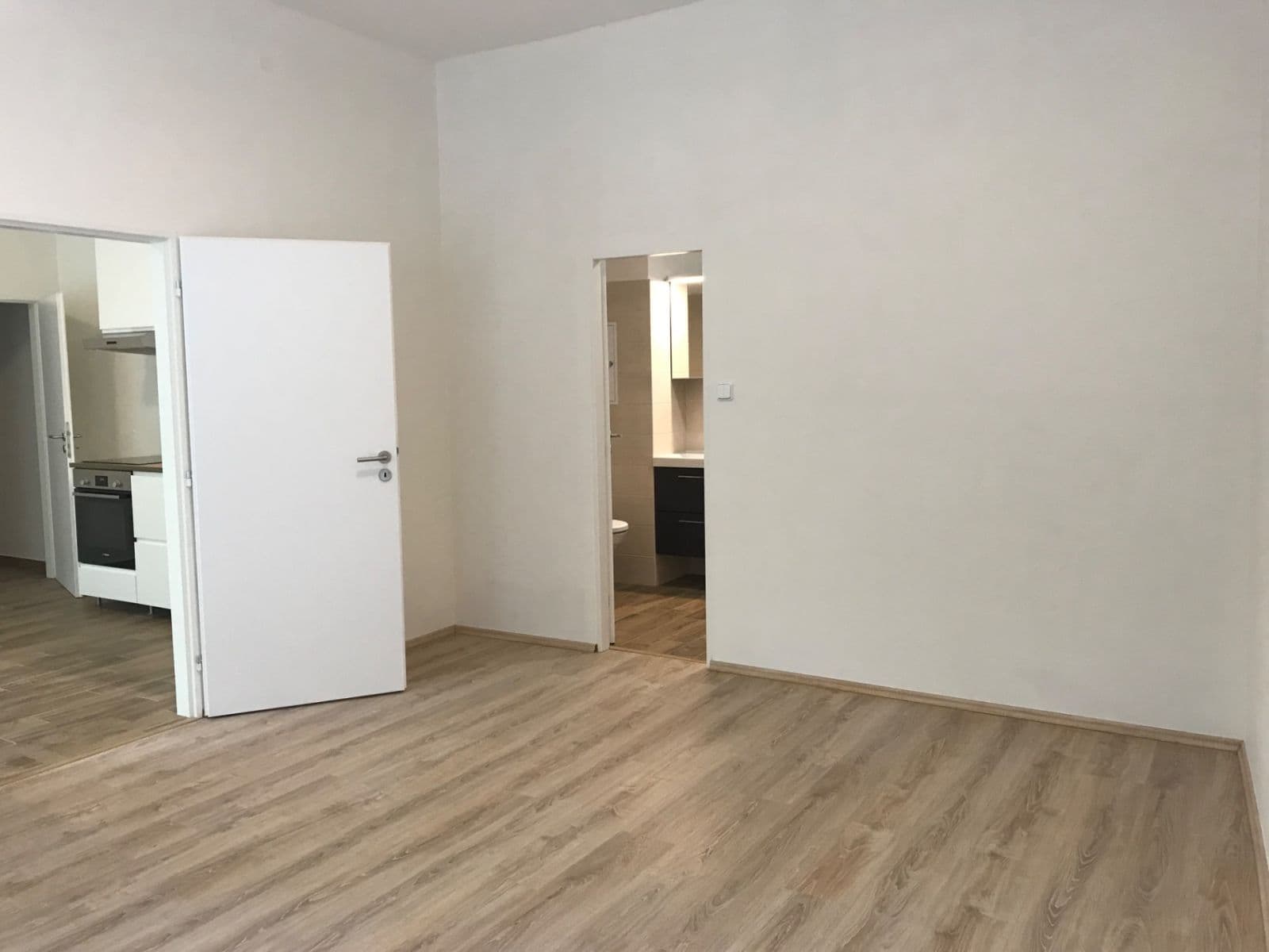 Pronájem bytu 2+kk 43 m², Krymská, Praha, Praha Pronájem bytu 2+kk 43 m², Krymská, Praha, Praha