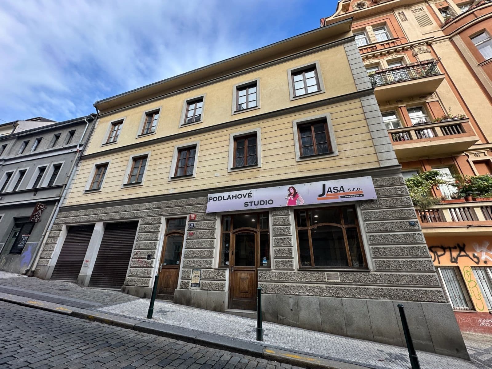 Pronájem bytu 2+kk 43 m², Krymská, Praha, Praha Pronájem bytu 2+kk 43 m², Krymská, Praha, Praha