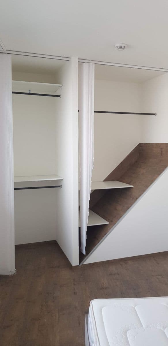Pronájem bytu 2+kk 45 m², Chelčického, Brno, Jihomoravský kraj Pronájem bytu 2+kk 45 m², Chelčického, Brno, Jihomoravský kraj