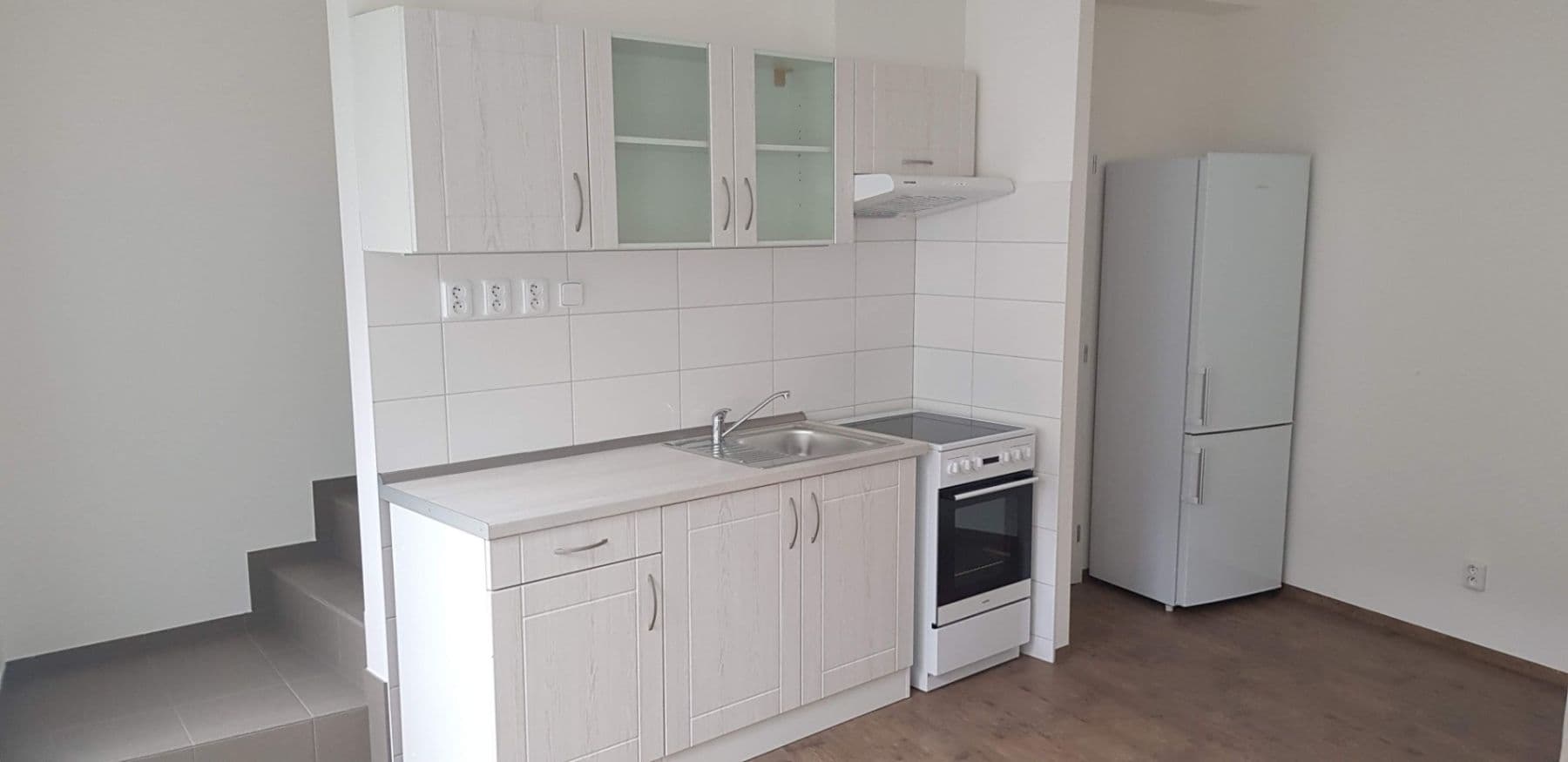 Pronájem bytu 2+kk 45 m², Chelčického, Brno, Jihomoravský kraj Pronájem bytu 2+kk 45 m², Chelčického, Brno, Jihomoravský kraj
