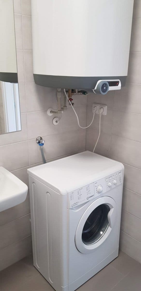 Pronájem bytu 2+kk 45 m², Chelčického, Brno, Jihomoravský kraj Pronájem bytu 2+kk 45 m², Chelčického, Brno, Jihomoravský kraj