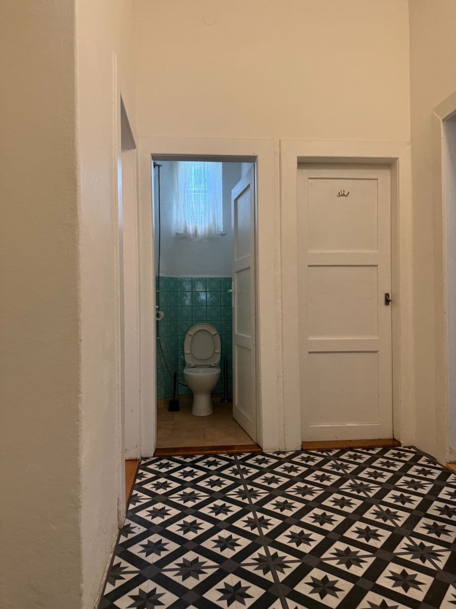 Pronájem bytu 2+1 66 m², Žižkova, Mikulov, Jihomoravský kraj Pronájem bytu 2+1 66 m², Žižkova, Mikulov, Jihomoravský kraj