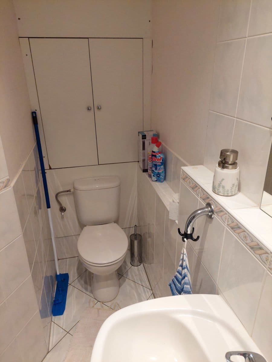 Pronájem bytu 1+1 35 m², Stred, Považská Bystrica, Trenčiansky kraj Pronájem bytu 1+1 35 m², Stred, Považská Bystrica, Trenčiansky kraj