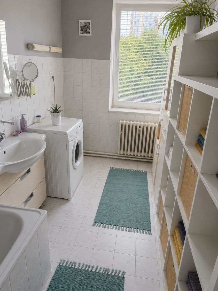 Prodej bytu 3+kk 75 m², Hráského, Benešov, Středočeský kraj Prodej bytu 3+kk 75 m², Hráského, Benešov, Středočeský kraj
