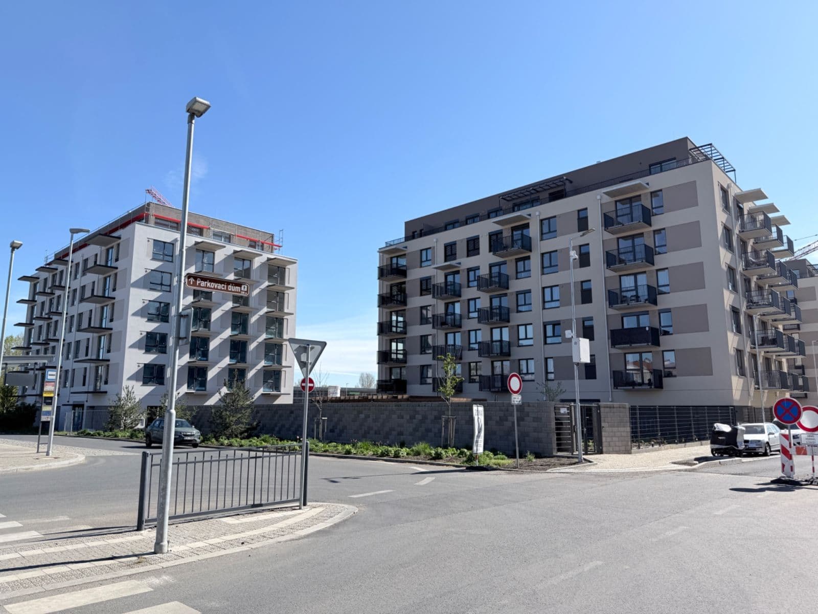 Pronájem bytu 1+kk 38 m², Nádražní, Kralupy nad Vltavou, Středočeský kraj Pronájem bytu 1+kk 38 m², Nádražní, Kralupy nad Vltavou, Středočeský kraj