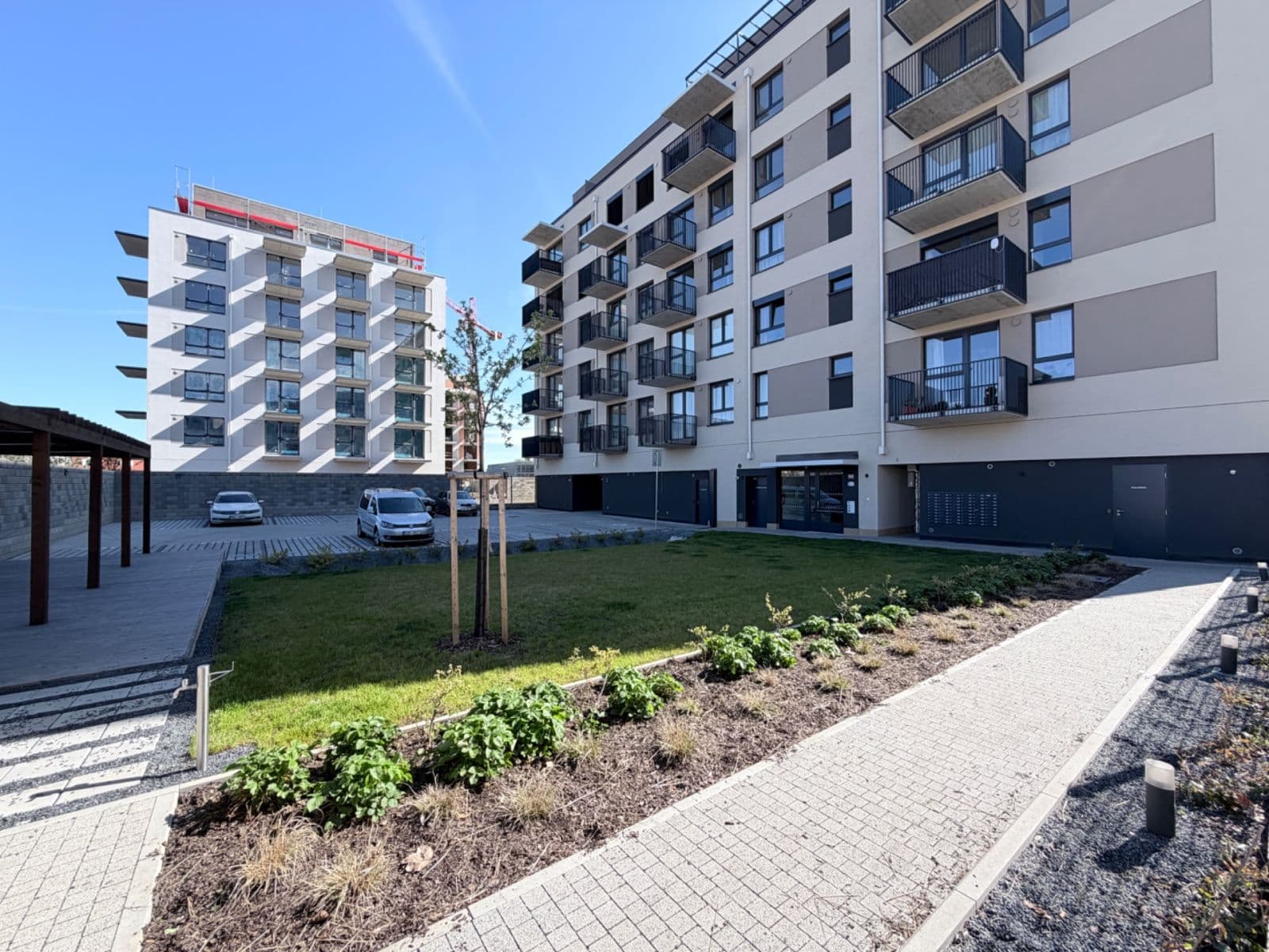 Pronájem bytu 1+kk 38 m², Nádražní, Kralupy nad Vltavou, Středočeský kraj Pronájem bytu 1+kk 38 m², Nádražní, Kralupy nad Vltavou, Středočeský kraj