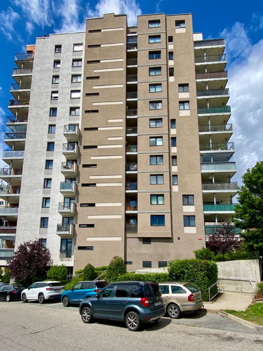 Pronájem bytu 1+kk 35 m², Nad Přehradou, Praha, Praha Pronájem bytu 1+kk 35 m², Nad Přehradou, Praha, Praha