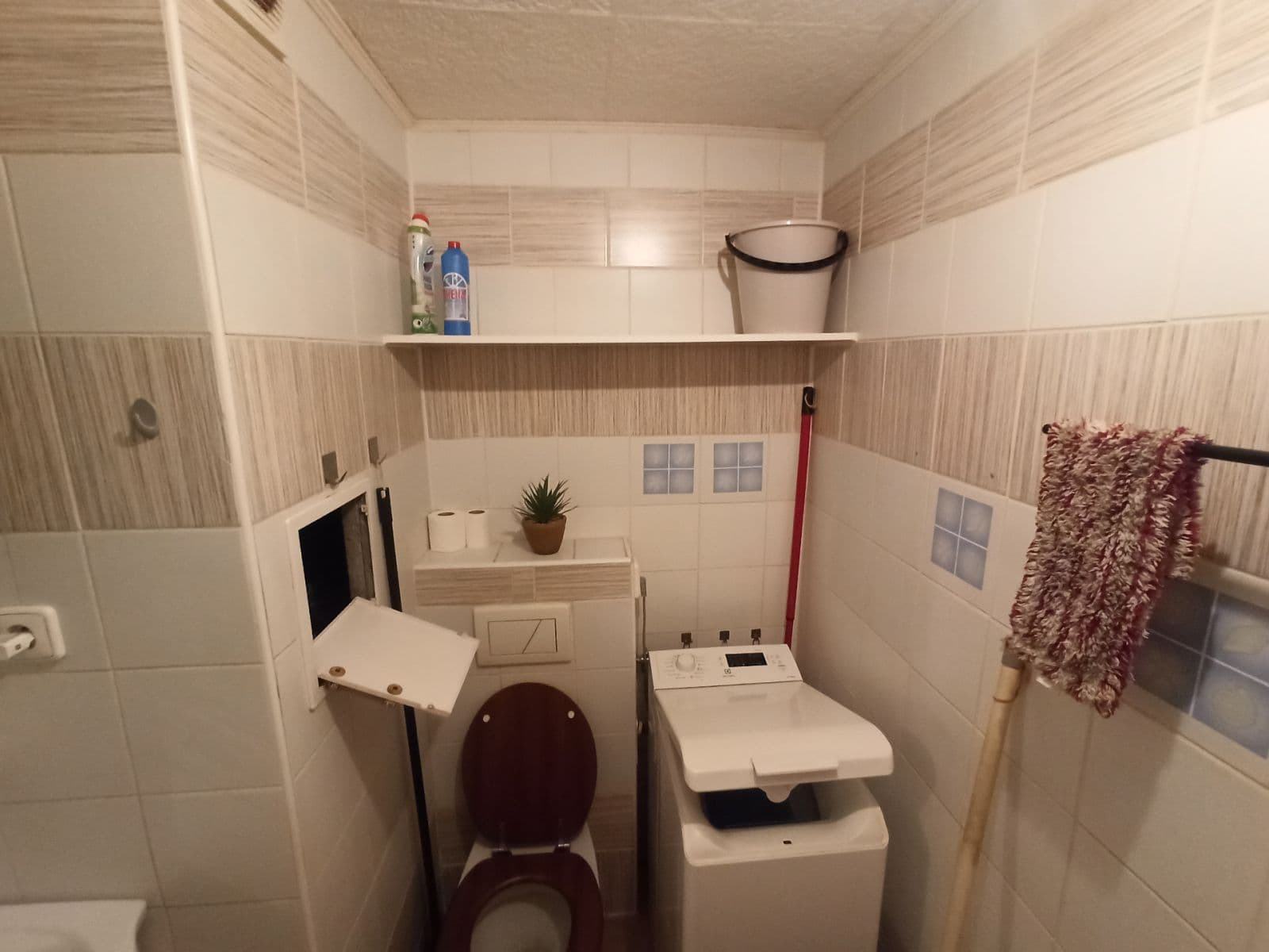 Pronájem bytu 1+kk 20 m², Rychtářská, Liberec, Liberecký kraj Pronájem bytu 1+kk 20 m², Rychtářská, Liberec, Liberecký kraj