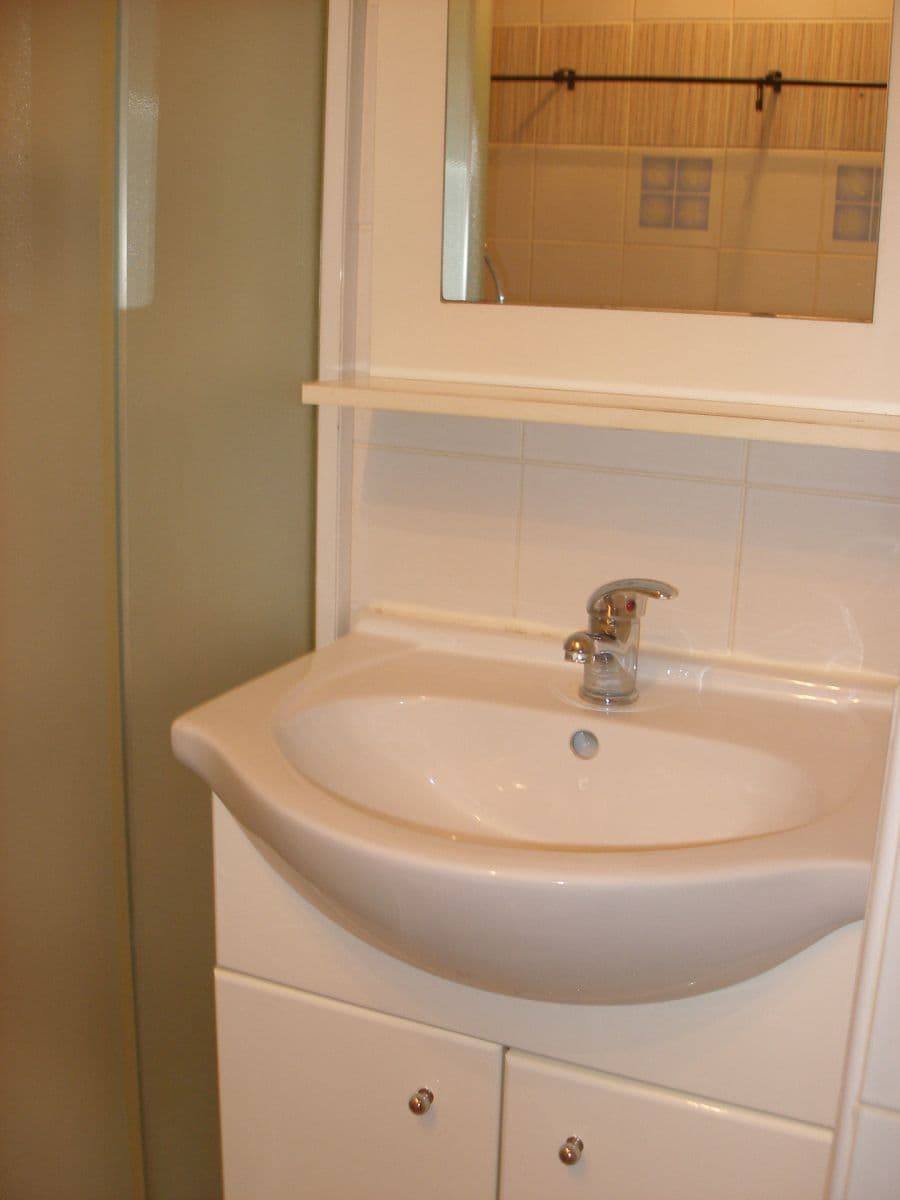 Pronájem bytu 1+kk 20 m², Rychtářská, Liberec, Liberecký kraj Pronájem bytu 1+kk 20 m², Rychtářská, Liberec, Liberecký kraj