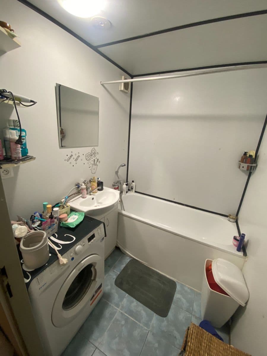 Prodej bytu 1+1 35 m², Jefremovská, Liptovský Mikuláš, Žilinský kraj Prodej bytu 1+1 35 m², Jefremovská, Liptovský Mikuláš, Žilinský kraj