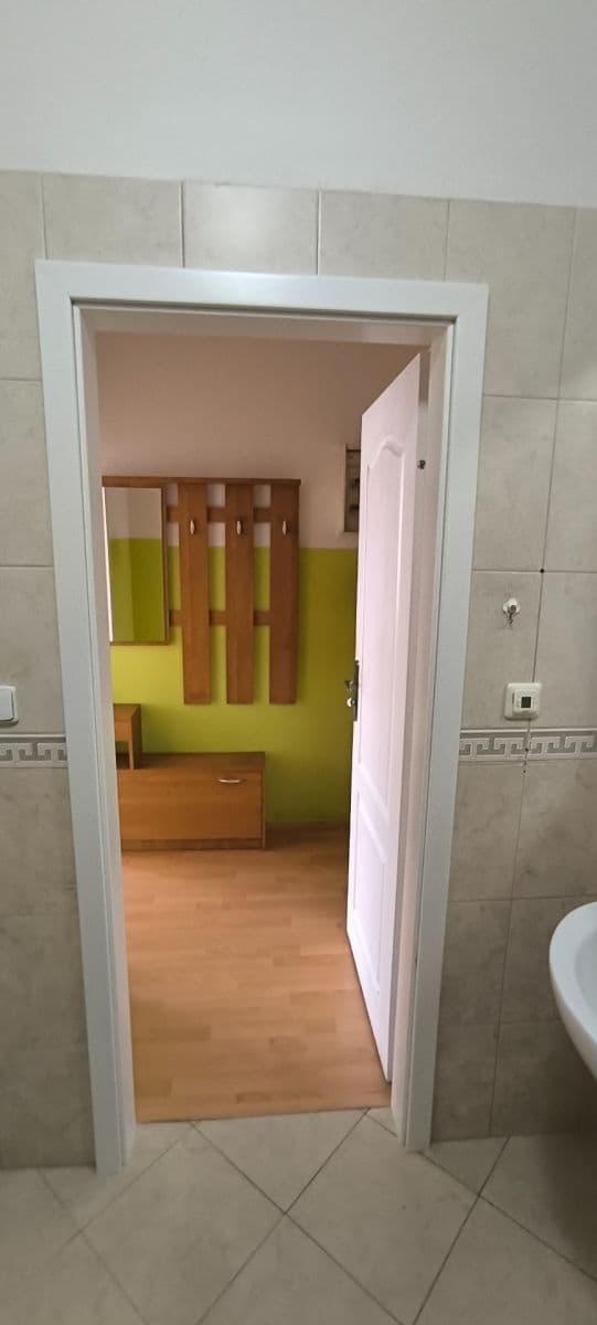 Pronájem bytu 2+kk 47 m², Mattioliho, Praha, Praha Pronájem bytu 2+kk 47 m², Mattioliho, Praha, Praha