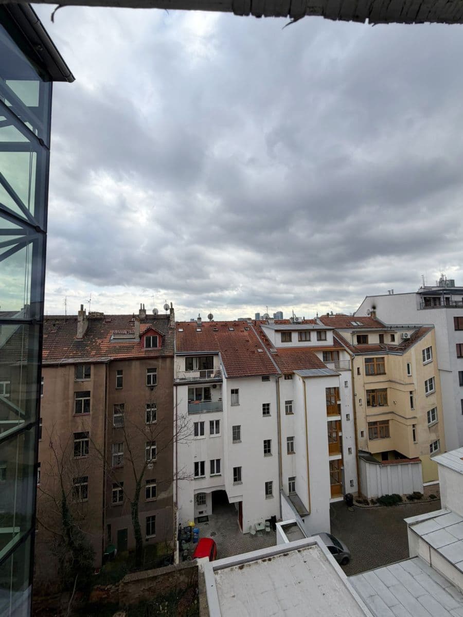Pronájem bytu 3+kk 84 m², Krymská, Praha, Praha Pronájem bytu 3+kk 84 m², Krymská, Praha, Praha