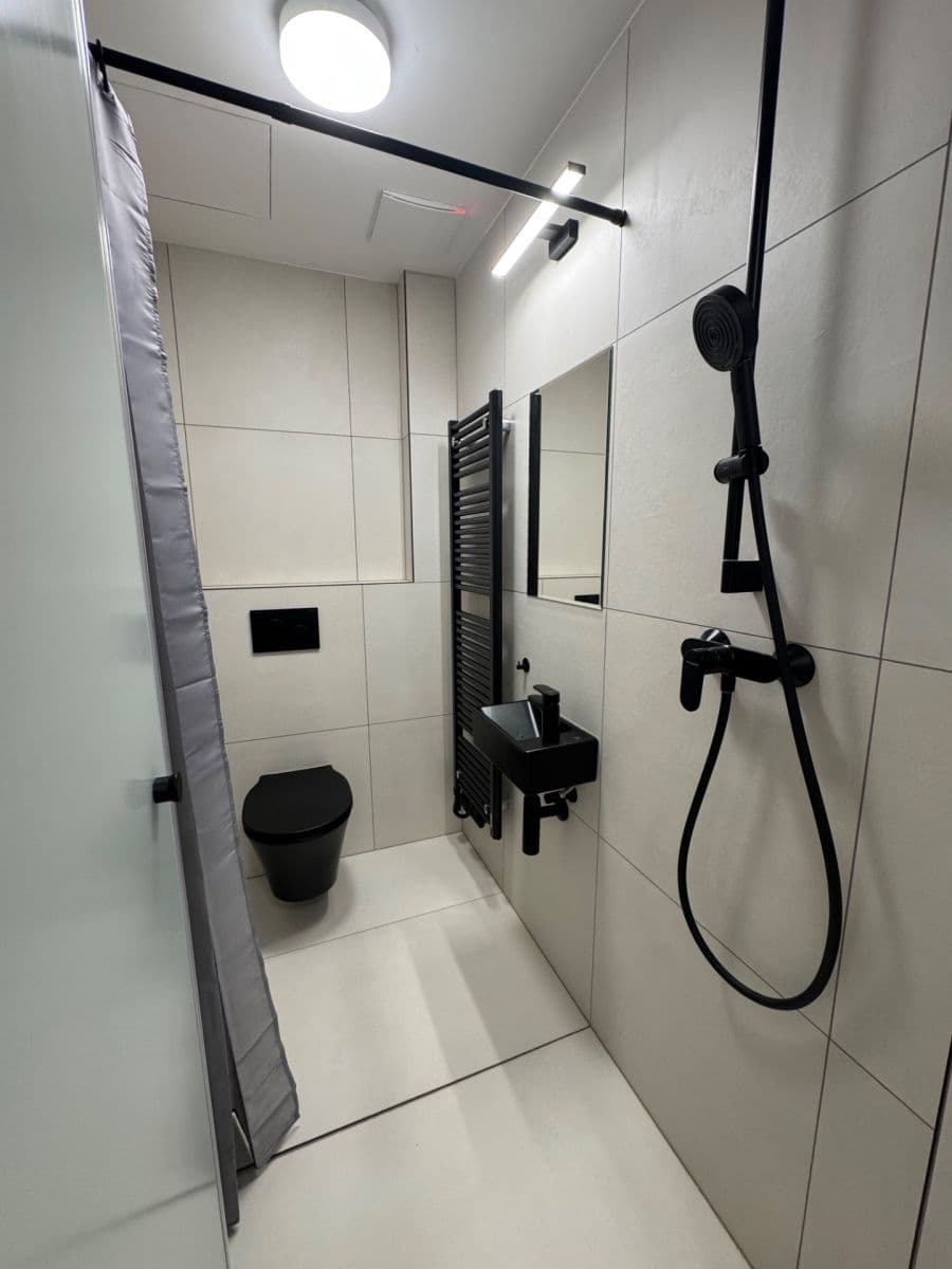 Pronájem bytu 1+kk 29 m², Krymská, Praha, Praha Pronájem bytu 1+kk 29 m², Krymská, Praha, Praha