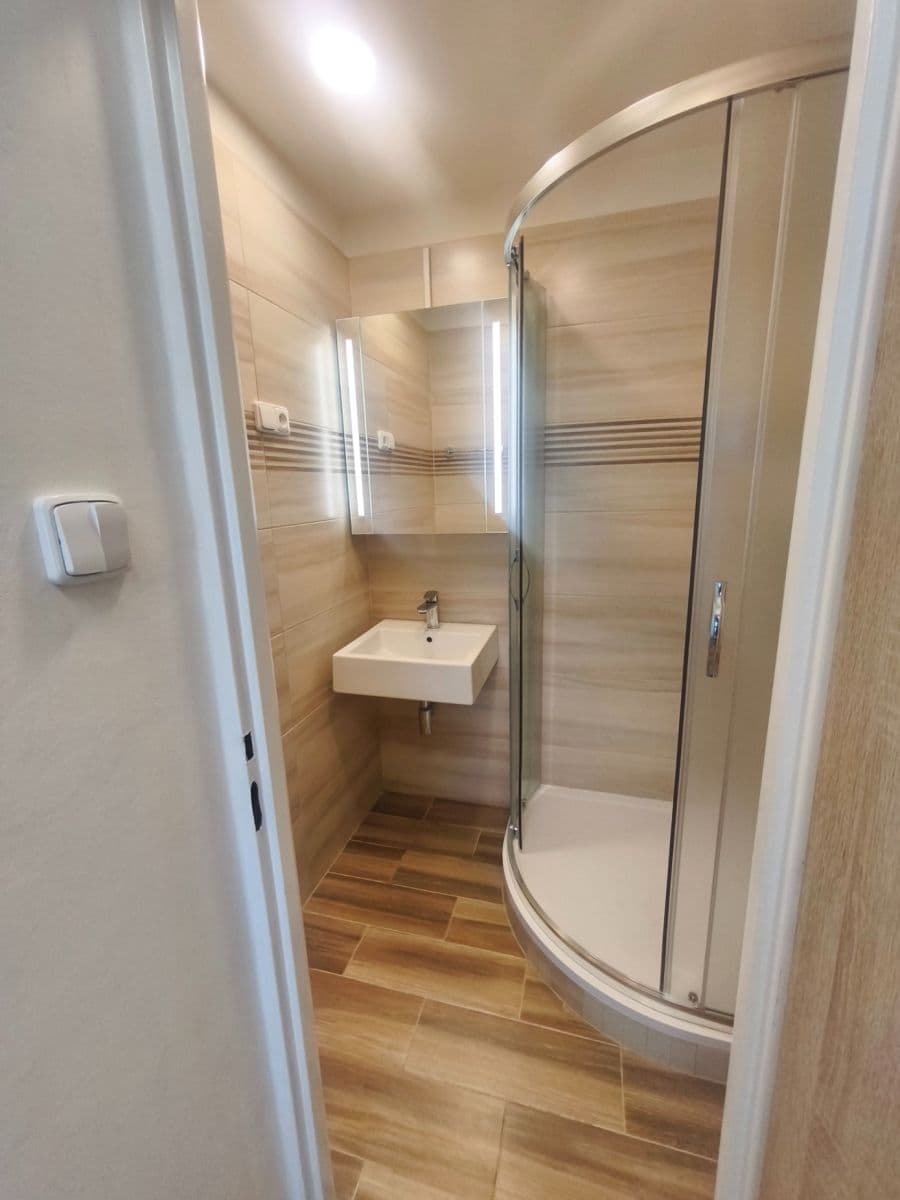 Pronájem bytu 3+1 67 m², Sídliště Ⅰ, Kamenice, Středočeský kraj Pronájem bytu 3+1 67 m², Sídliště Ⅰ, Kamenice, Středočeský kraj
