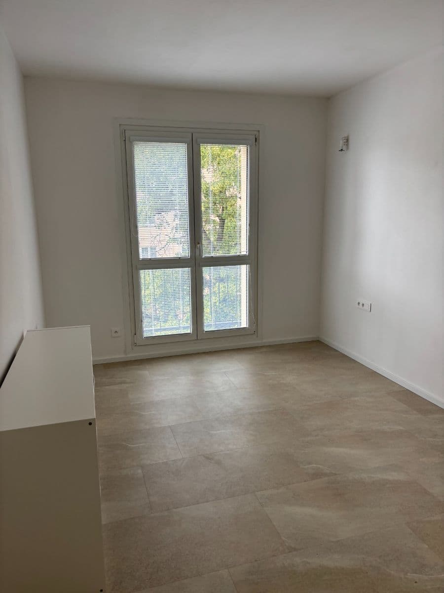 Pronájem bytu 3+1 70 m², Blažíčkova, Praha, Praha Pronájem bytu 3+1 70 m², Blažíčkova, Praha, Praha