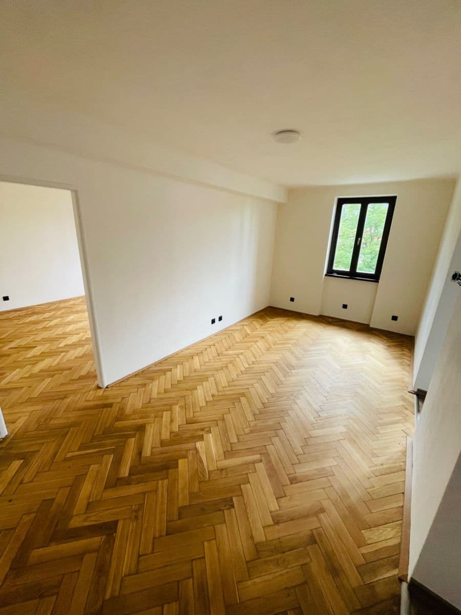 Pronájem bytu 2+1 63 m², Komenského, Písek, Jihočeský kraj Pronájem bytu 2+1 63 m², Komenského, Písek, Jihočeský kraj