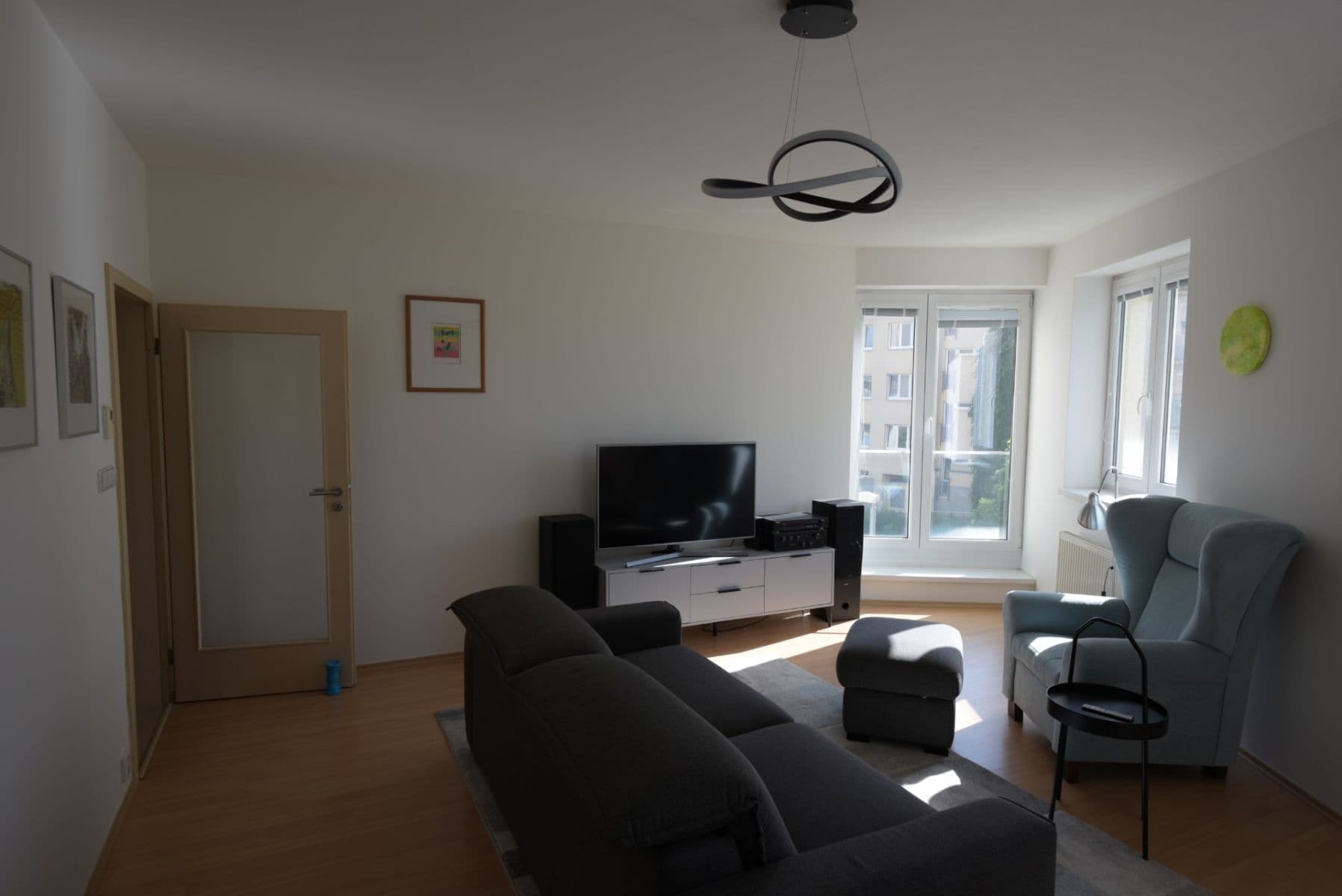Pronájem bytu 2+kk 55 m², náměstí Přátelství, Praha, Praha Pronájem bytu 2+kk 55 m², náměstí Přátelství, Praha, Praha