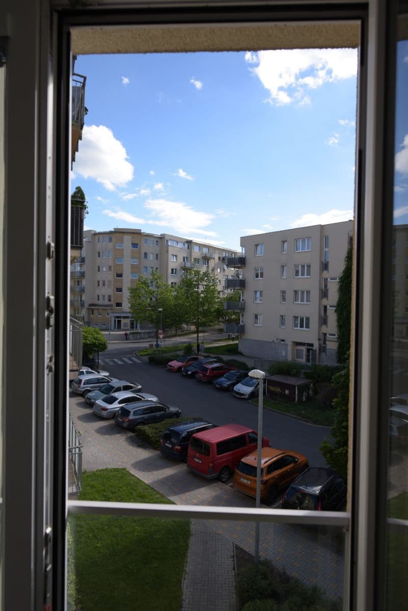 Pronájem bytu 2+kk 55 m², náměstí Přátelství, Praha, Praha Pronájem bytu 2+kk 55 m², náměstí Přátelství, Praha, Praha