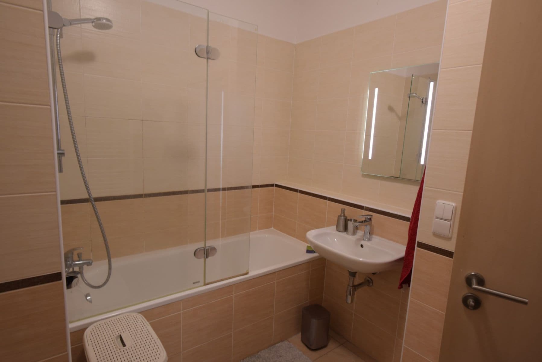 Pronájem bytu 2+kk 55 m², náměstí Přátelství, Praha, Praha Pronájem bytu 2+kk 55 m², náměstí Přátelství, Praha, Praha