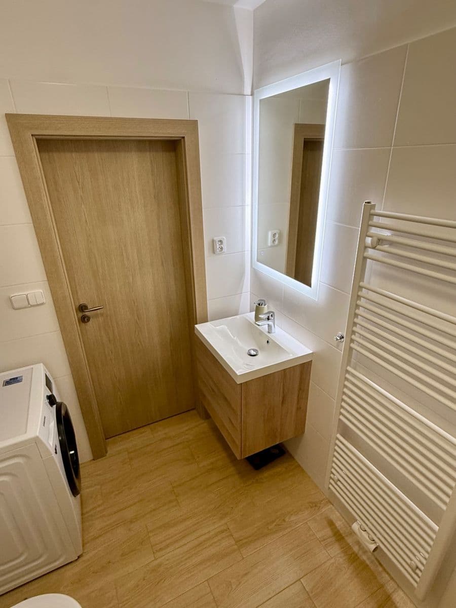 Prodej bytu 2+kk 60 m², Benátky nad Jizerou, Středočeský kraj Prodej bytu 2+kk 60 m², Benátky nad Jizerou, Středočeský kraj