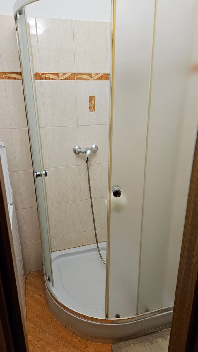 Pronájem bytu 3+1 60 m², Obránců míru, Kopřivnice, Moravskoslezský kraj Pronájem bytu 3+1 60 m², Obránců míru, Kopřivnice, Moravskoslezský kraj