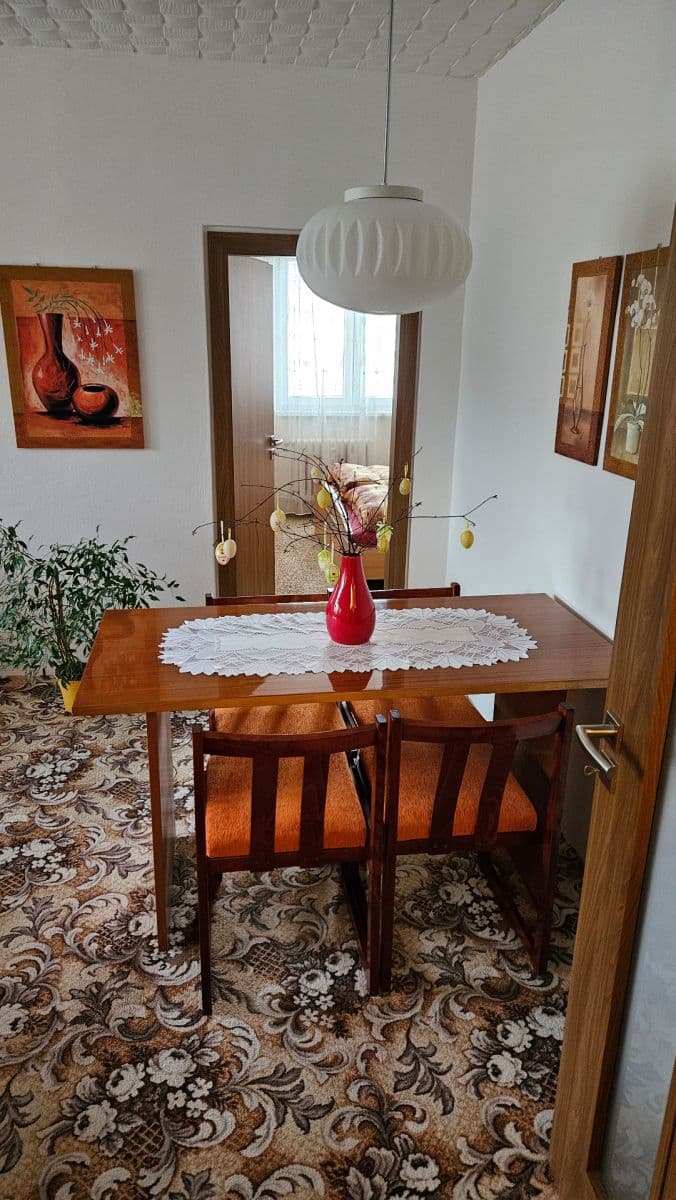 Pronájem bytu 3+1 60 m², Obránců míru, Kopřivnice, Moravskoslezský kraj Pronájem bytu 3+1 60 m², Obránců míru, Kopřivnice, Moravskoslezský kraj