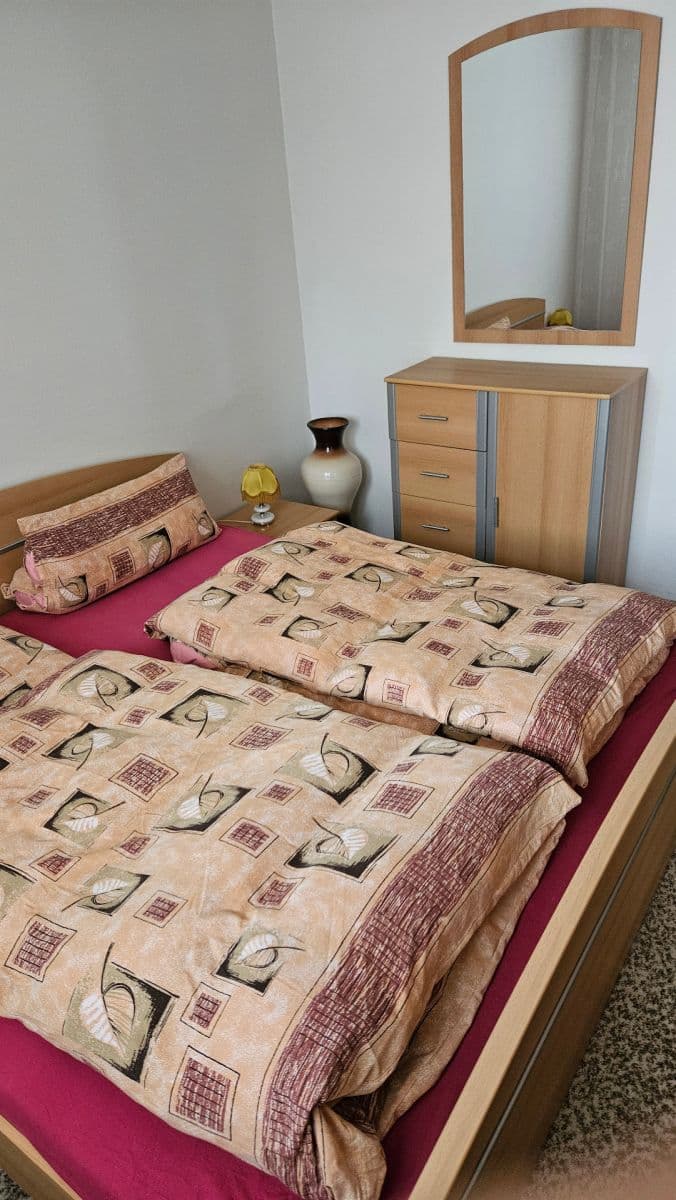 Pronájem bytu 3+1 60 m², Obránců míru, Kopřivnice, Moravskoslezský kraj Pronájem bytu 3+1 60 m², Obránců míru, Kopřivnice, Moravskoslezský kraj
