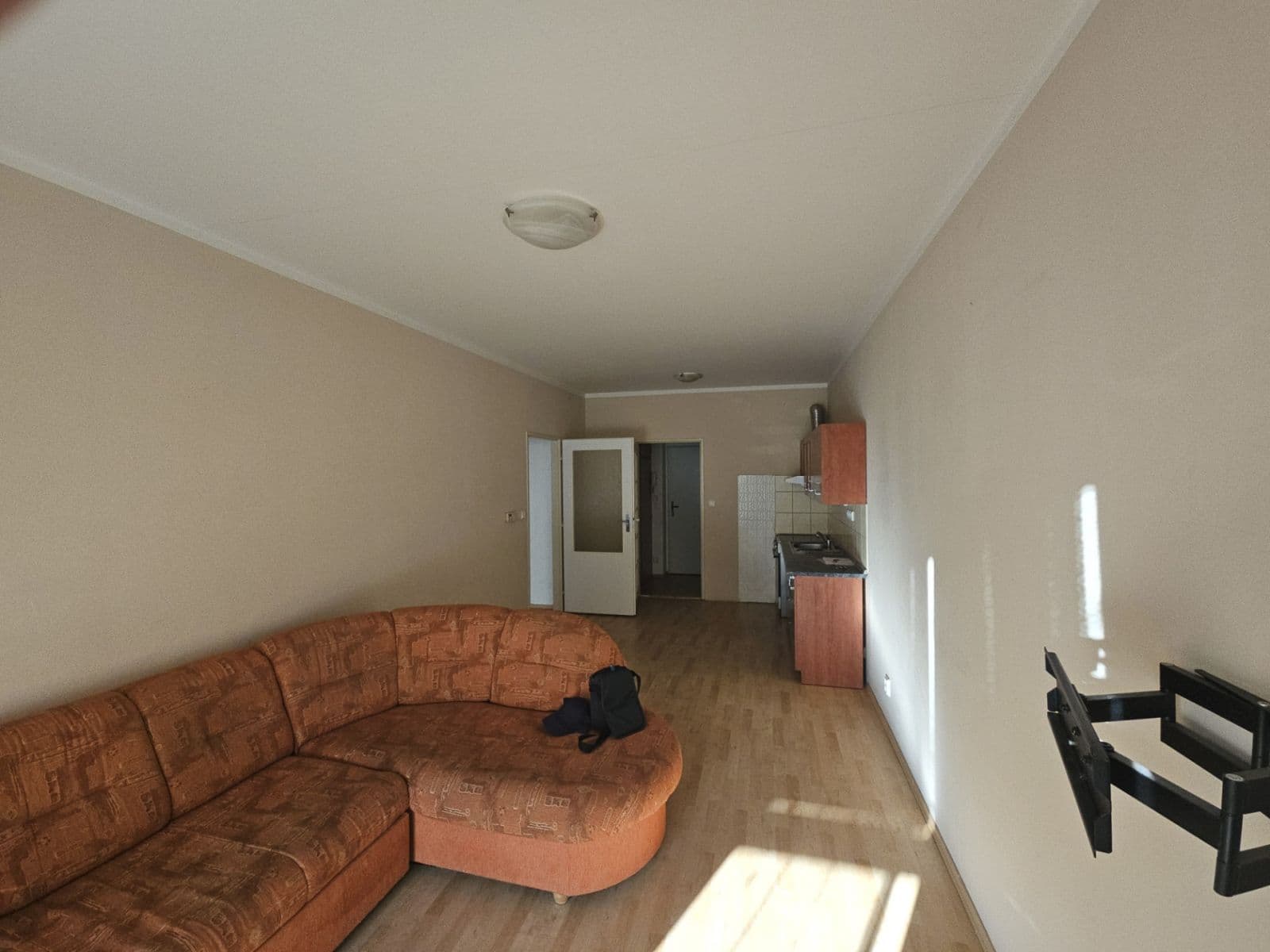 Pronájem bytu 2+kk 55 m², Volmanova, Čelákovice, Středočeský kraj Pronájem bytu 2+kk 55 m², Volmanova, Čelákovice, Středočeský kraj