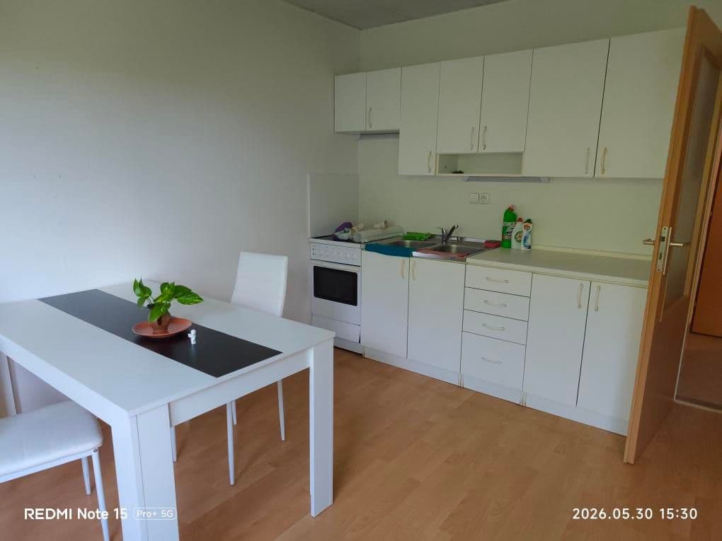 Pronájem bytu 1+kk 35 m², Houdova, Praha, Praha Pronájem bytu 1+kk 35 m², Houdova, Praha, Praha