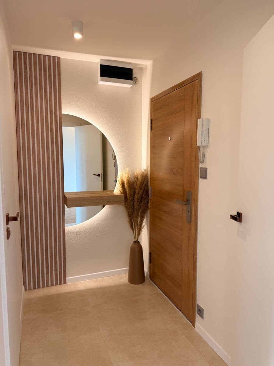Prodej bytu 2+kk 34 m², Kojetická, Neratovice, Středočeský kraj Prodej bytu 2+kk 34 m², Kojetická, Neratovice, Středočeský kraj
