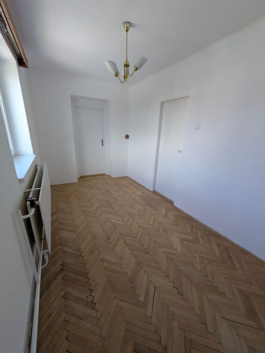 Pronájem bytu 3+1 65 m², Vrchlického, Roudnice nad Labem, Ústecký kraj Pronájem bytu 3+1 65 m², Vrchlického, Roudnice nad Labem, Ústecký kraj