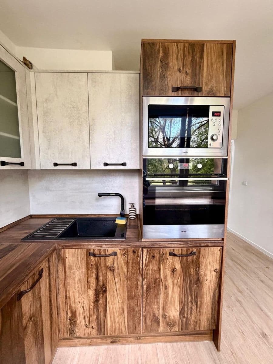 Pronájem bytu 2+1 53 m², Dr. Martínka, Ostrava, Moravskoslezský kraj Pronájem bytu 2+1 53 m², Dr. Martínka, Ostrava, Moravskoslezský kraj