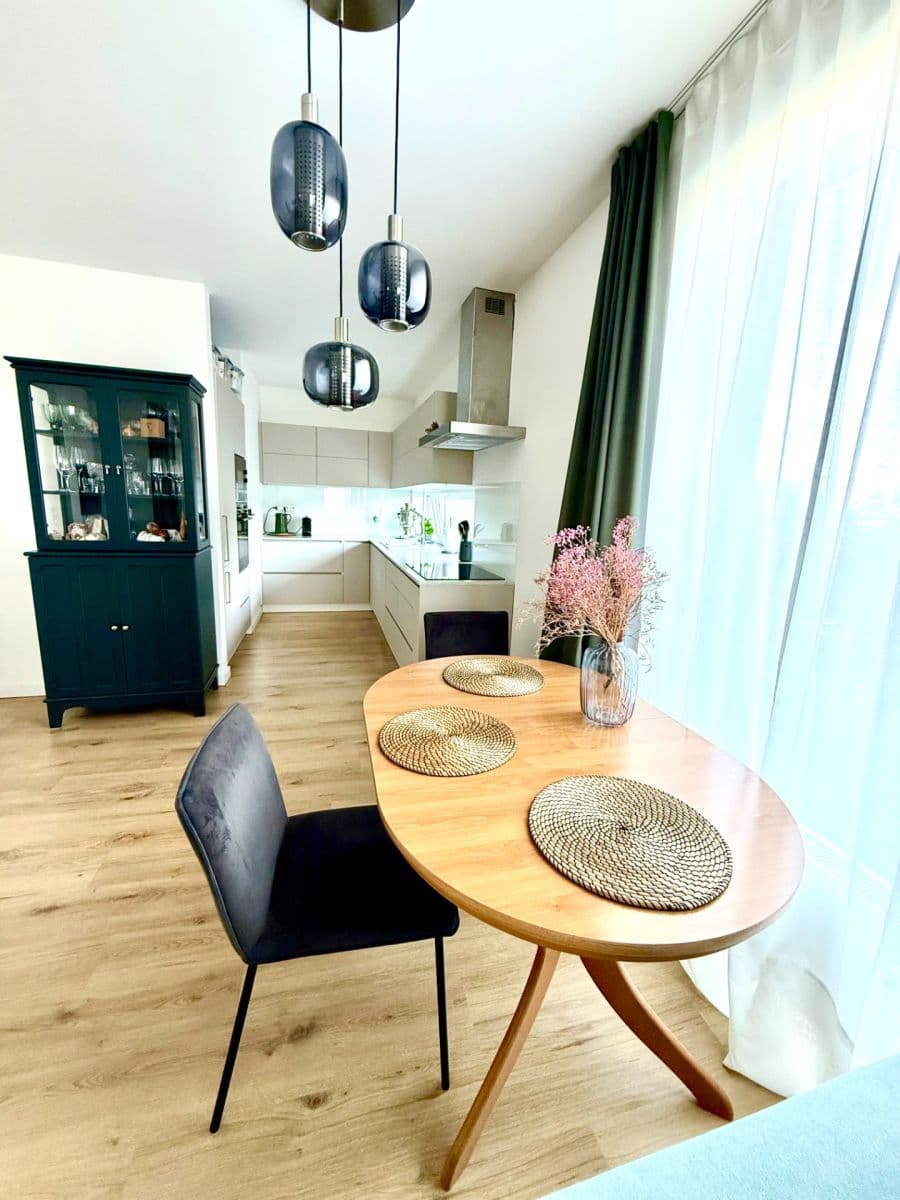Prodej bytu 2+kk 58 m², Lederova, Roztoky, Středočeský kraj Prodej bytu 2+kk 58 m², Lederova, Roztoky, Středočeský kraj