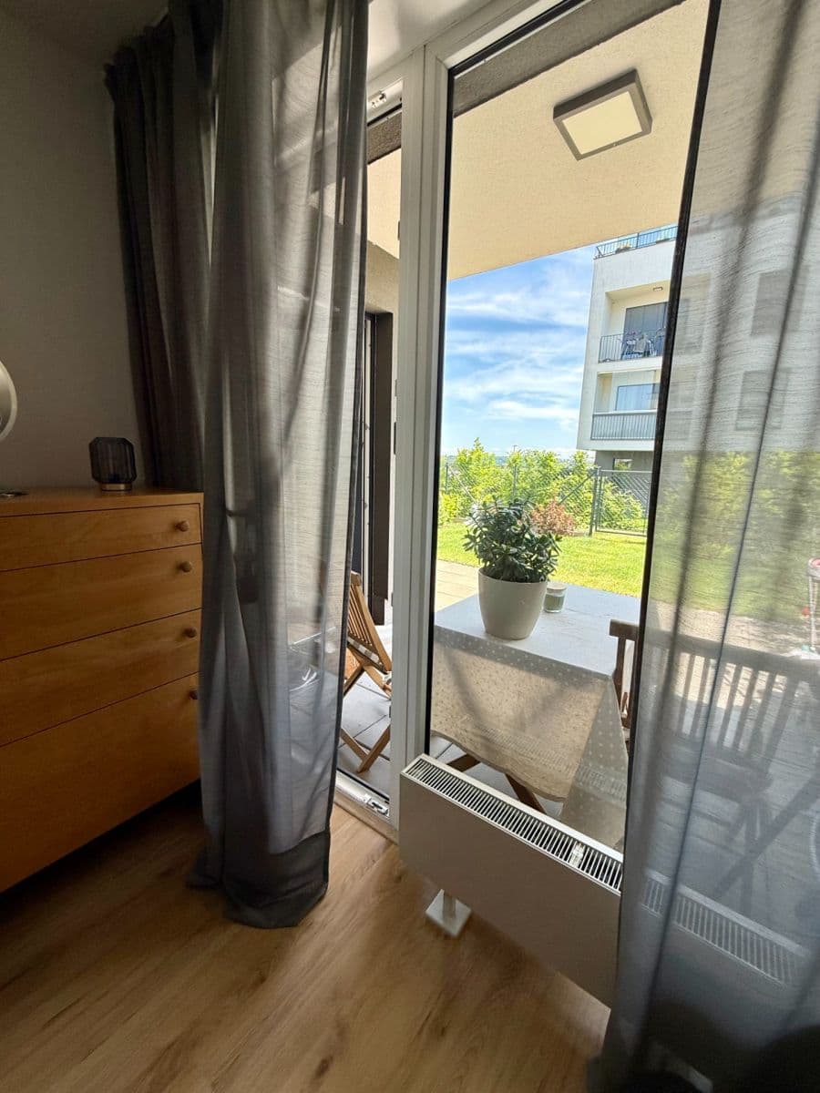Prodej bytu 2+kk 58 m², Lederova, Roztoky, Středočeský kraj Prodej bytu 2+kk 58 m², Lederova, Roztoky, Středočeský kraj