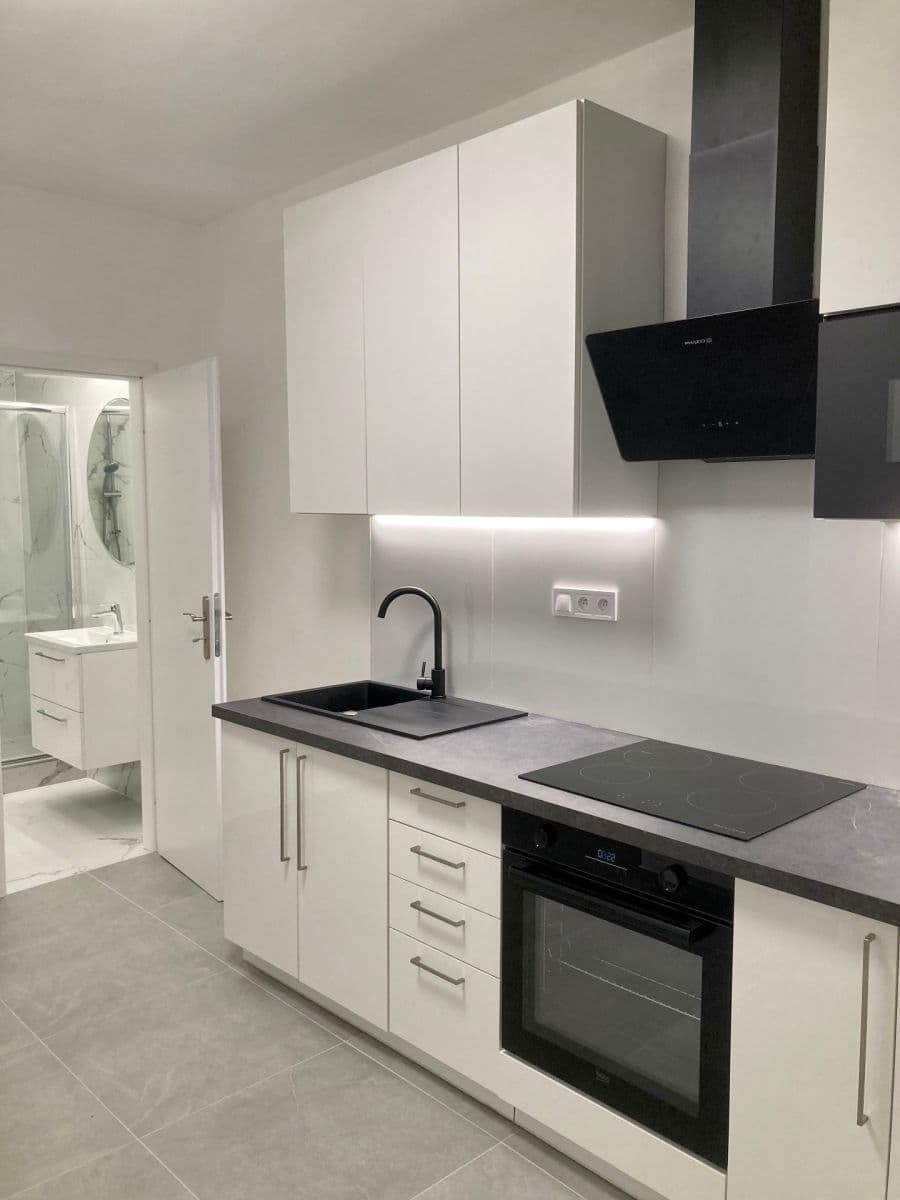 Prodej bytu 2+1 47 m², U Družstva Ideál, Praha, Praha Prodej bytu 2+1 47 m², U Družstva Ideál, Praha, Praha