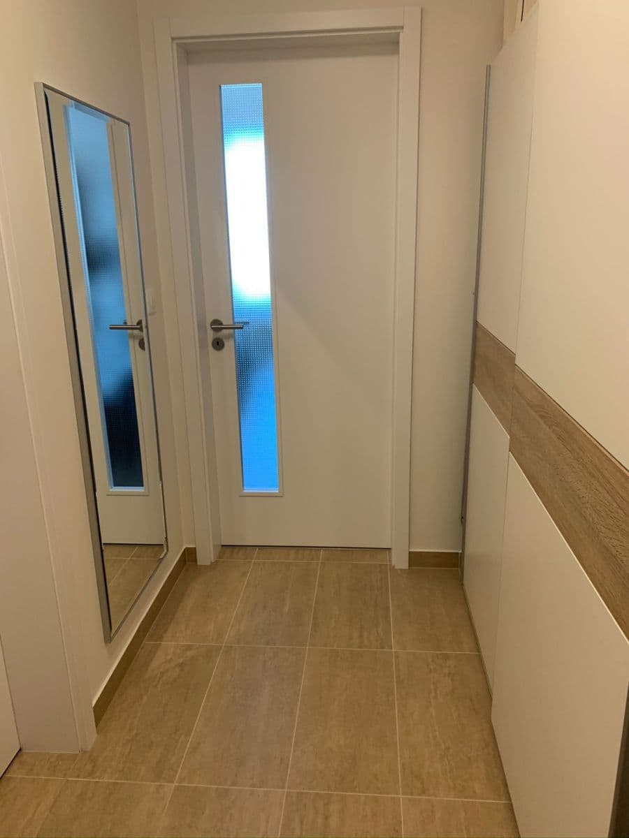 Prodej bytu 1+kk 35 m², Moravcových, Praha, Praha Prodej bytu 1+kk 35 m², Moravcových, Praha, Praha