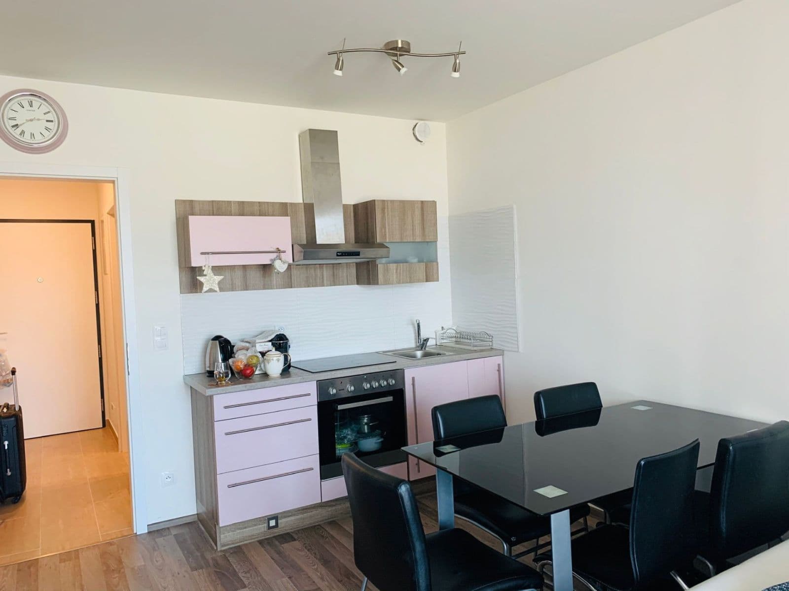 Prodej bytu 1+kk 35 m², Moravcových, Praha, Praha Prodej bytu 1+kk 35 m², Moravcových, Praha, Praha