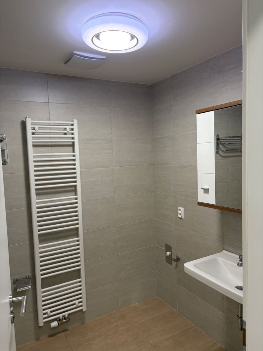 Prodej bytu 1+kk 35 m², Moravcových, Praha, Praha Prodej bytu 1+kk 35 m², Moravcových, Praha, Praha