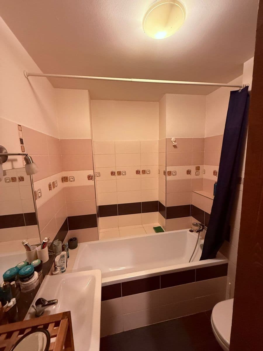 Prodej bytu 1+kk 38 m², Vosmíkových, Praha, Praha Prodej bytu 1+kk 38 m², Vosmíkových, Praha, Praha