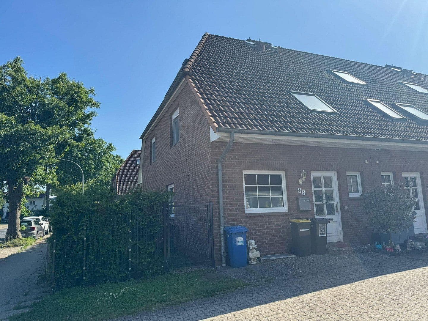 Prodej domu 115 m², pozemek 251 m², Am Eichholz 86, Uetersen, Šlesvicko-Holštýnsko Prodej domu 115 m², pozemek 251 m², Am Eichholz 86, Uetersen, Šlesvicko-Holštýnsko