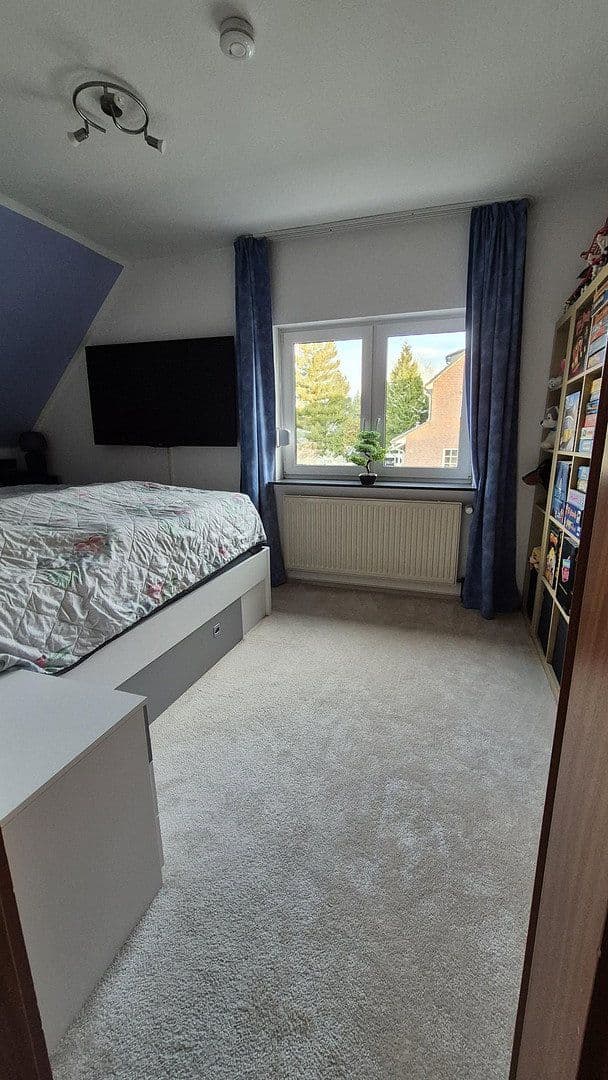 Prodej domu 115 m², pozemek 251 m², Uetersen, Šlesvicko-Holštýnsko Prodej domu 115 m², pozemek 251 m², Uetersen, Šlesvicko-Holštýnsko