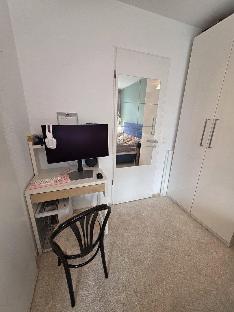 Prodej bytu 2+1 42 m², Erich-Weinert-Straße, Berlin, Berlín Prodej bytu 2+1 42 m², Erich-Weinert-Straße, Berlin, Berlín